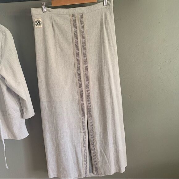 The Earth Collection 2 piece suit skirt - Picture 8 of 13